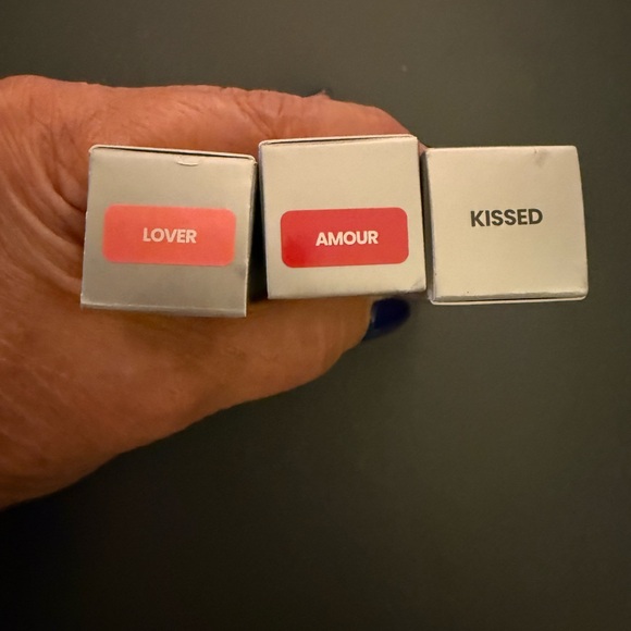 FINAL! Wonderskin Lip Rehab Serum Oil Bundle Kissed Lover and Amour - Picture 2 of 5